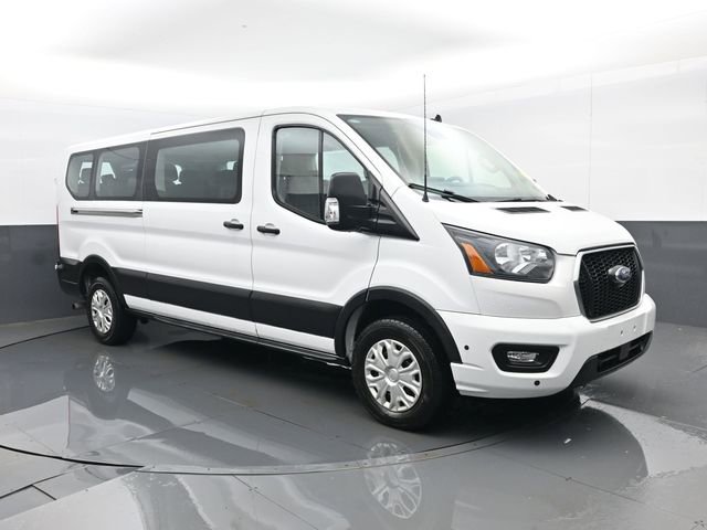 Used 2024 Ford Transit 350 XLT image 3