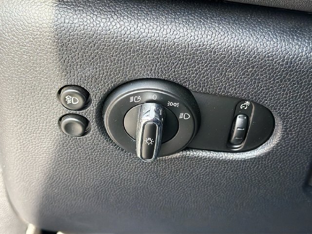 Used 2024 MINI Cooper S FWD image 34