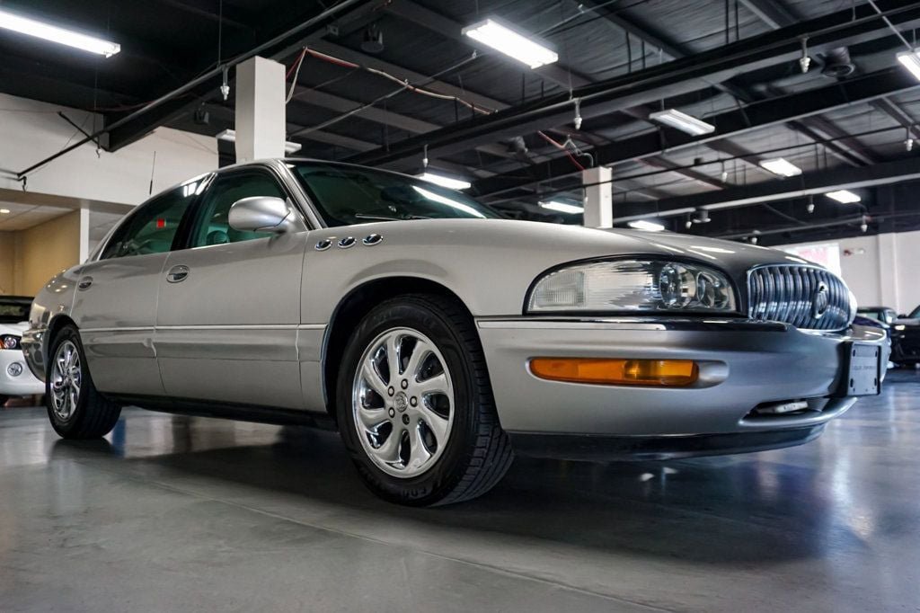 Used 2004 Buick Park Avenue Ultra FWD image 2