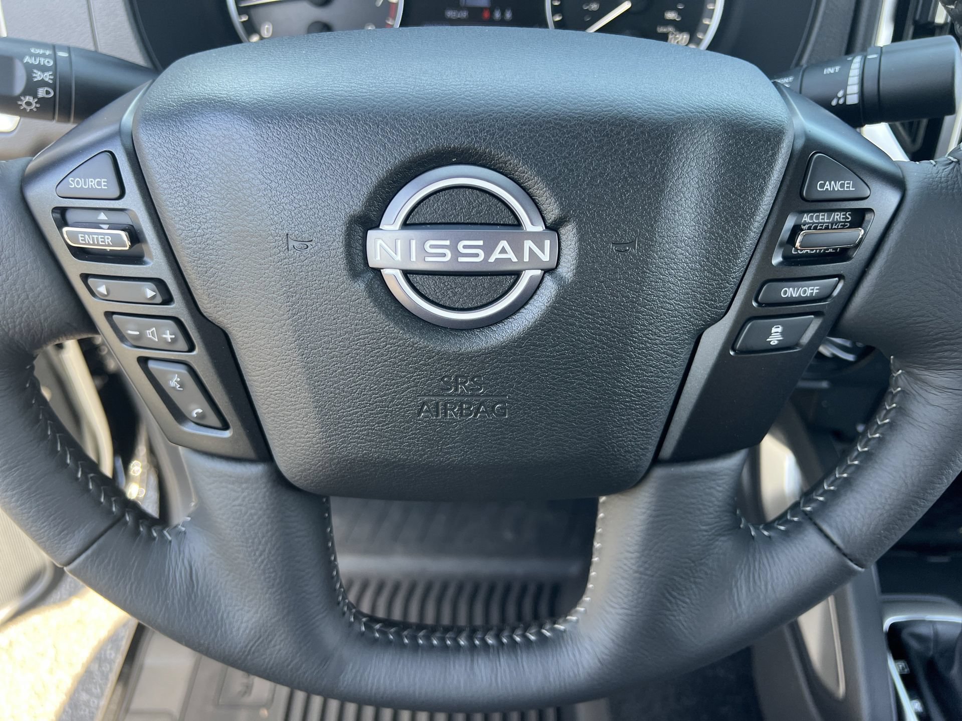 New 2026 Nissan Frontier SV w/ All-Weather Content Package AWD/4WD image 9