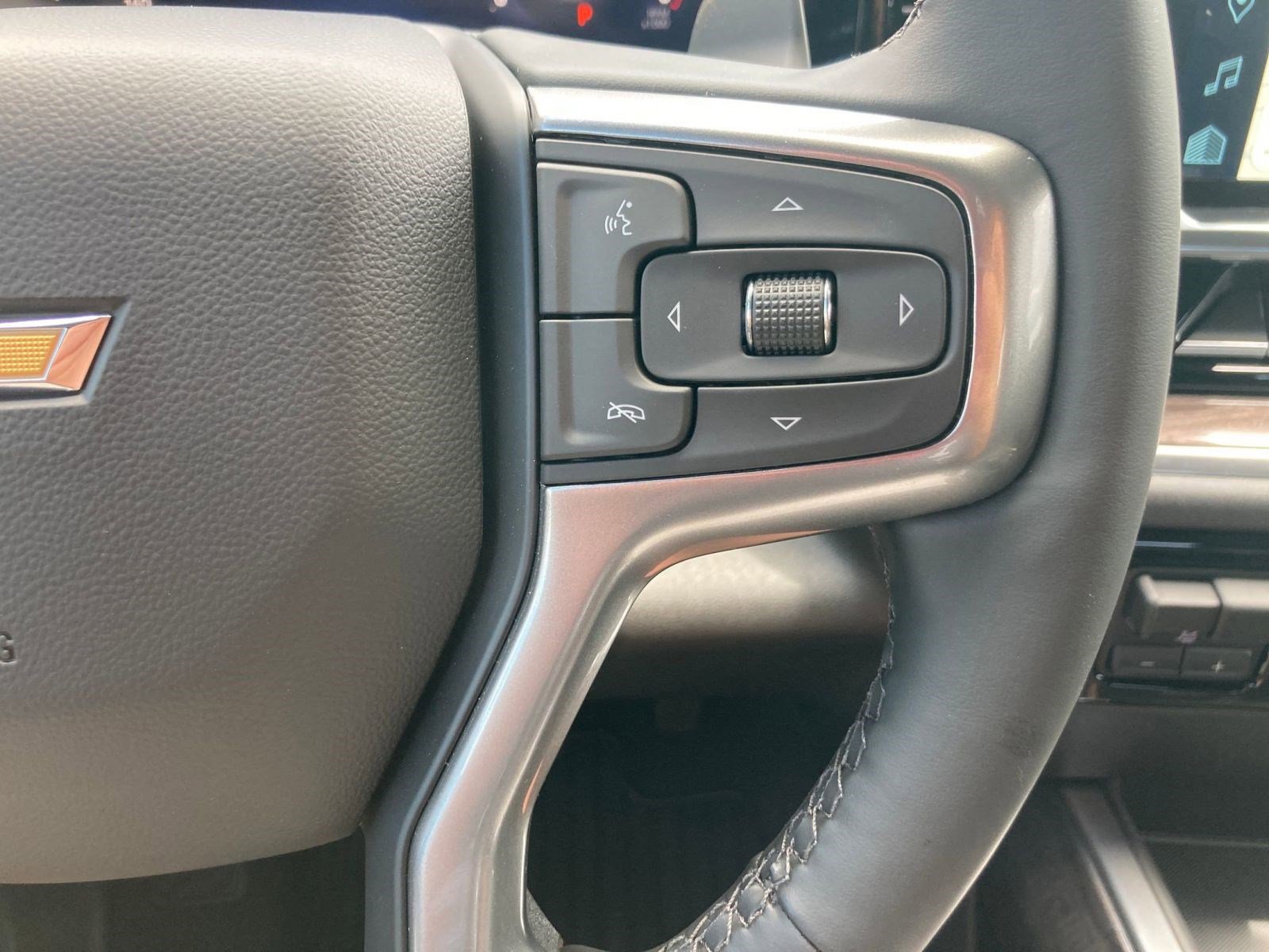 New 2026 Chevrolet Silverado 1500 LTZ w/ LTZ Premium Package image 23