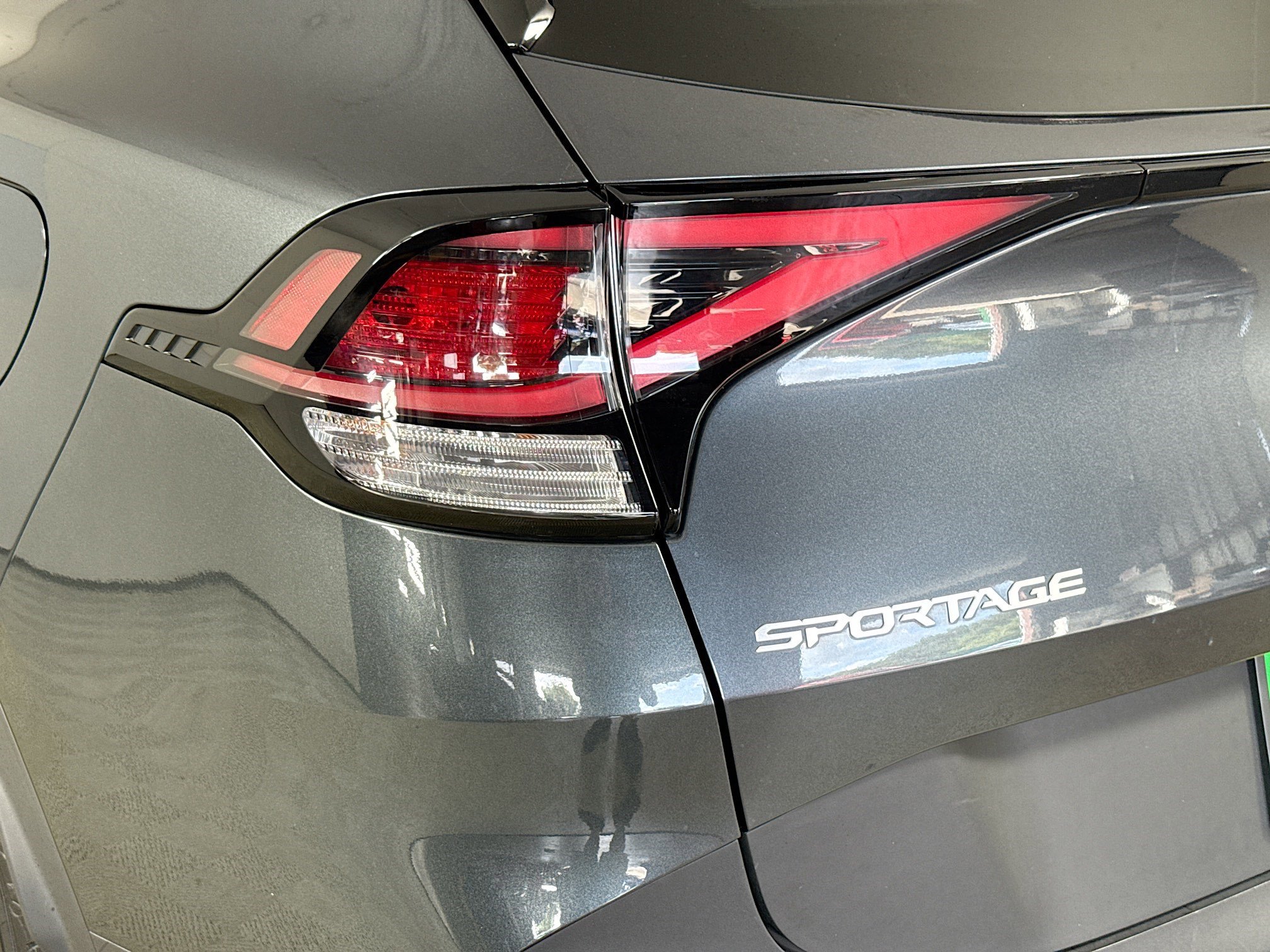 Used 2023 Kia Sportage EX image 36