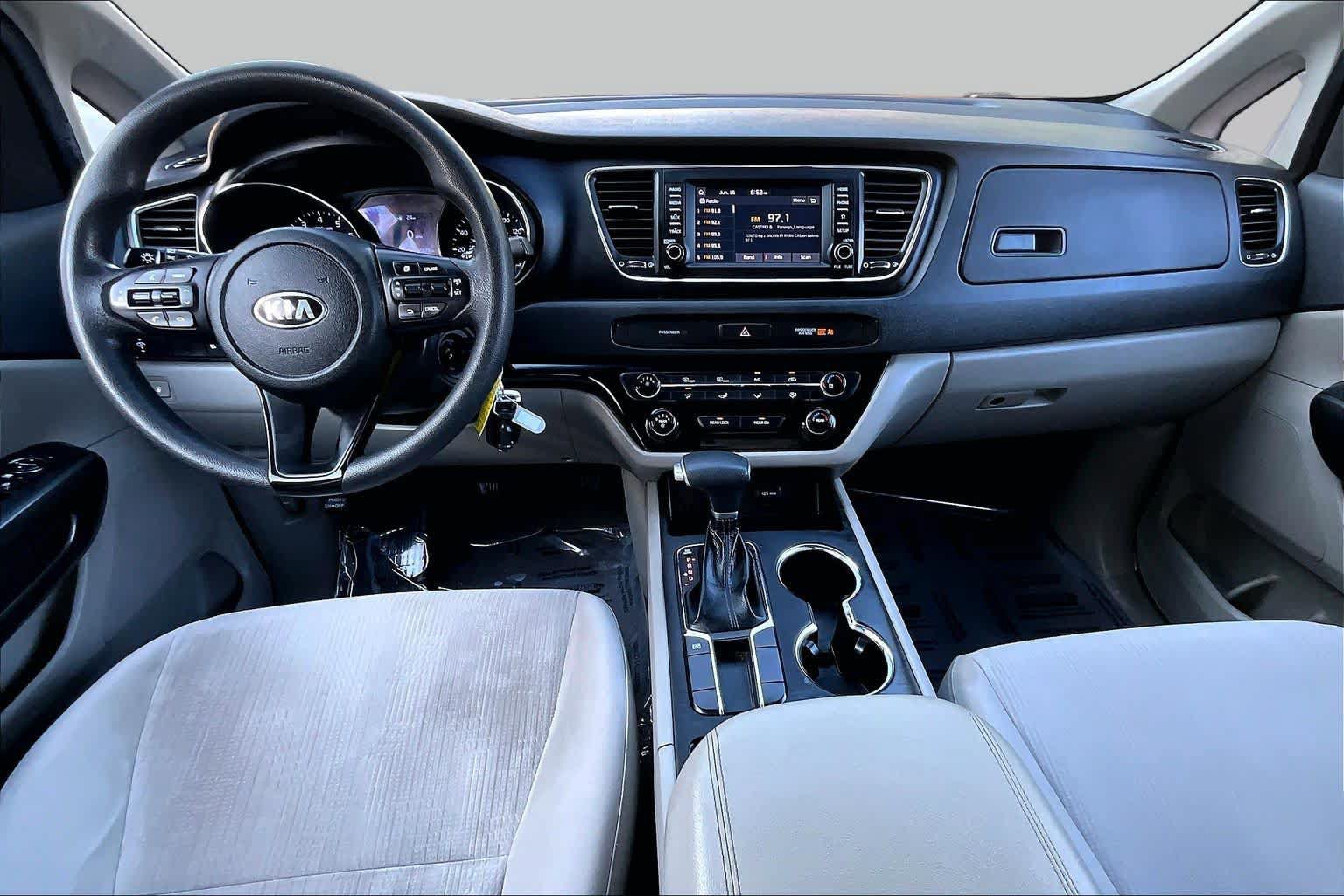 Used 2019 Kia Sedona LX FWD image 15