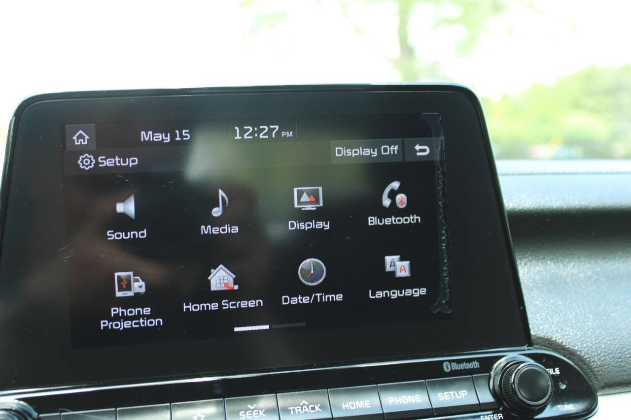 Used 2020 Kia Forte LXS FWD image 23