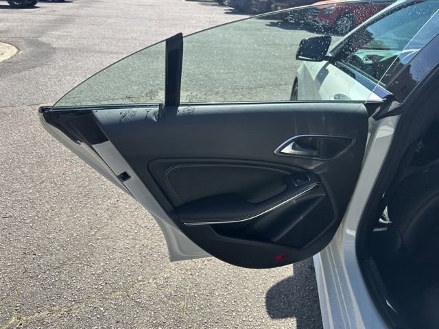 Used 2018 Mercedes-Benz CLA 250 4MATIC image 10
