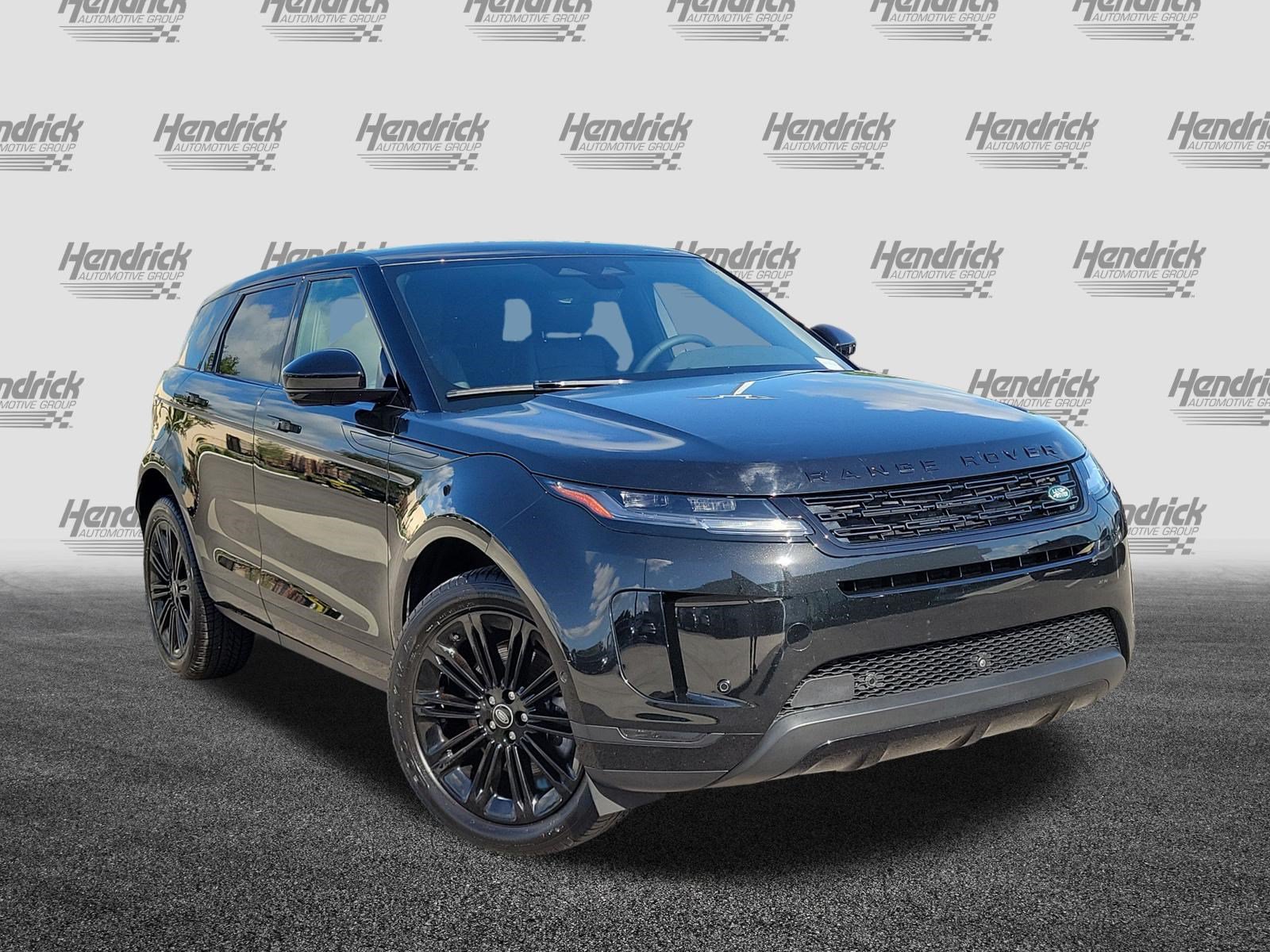Used 2025 Land Rover Range Rover Evoque S AWD/4WD image 2