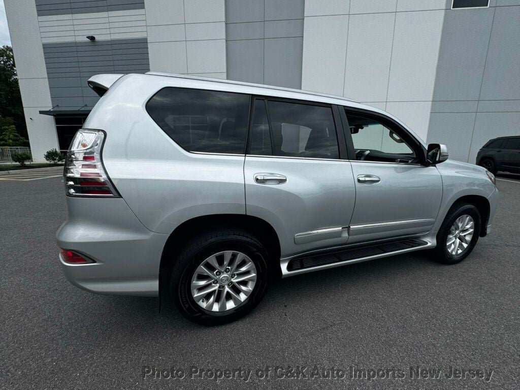 Used 2019 Lexus GX 460 Premium AWD/4WD image 5