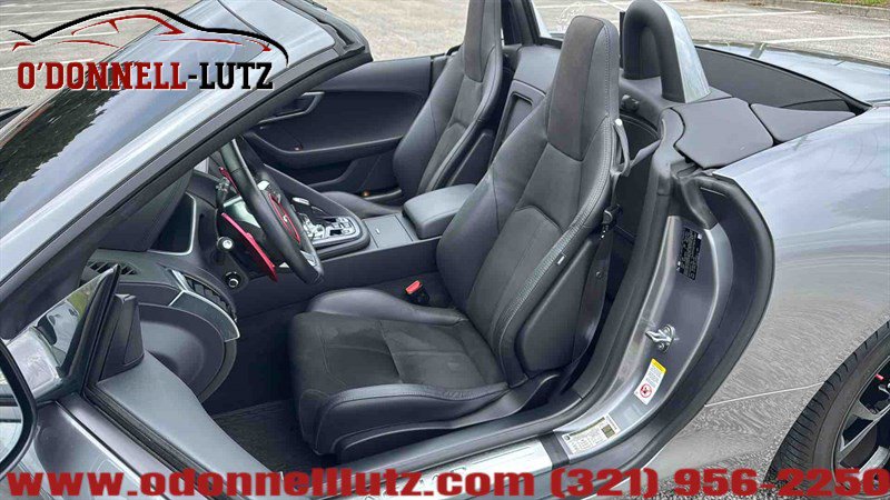 Used 2021 Jaguar F-TYPE Convertible image 19