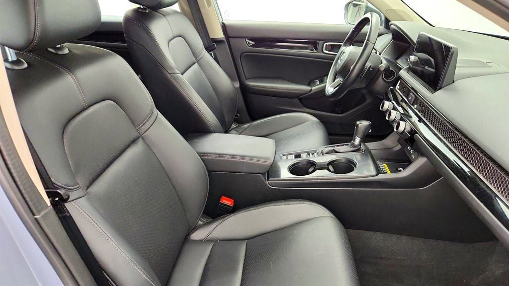 Used 2022 Honda Civic Touring image 24