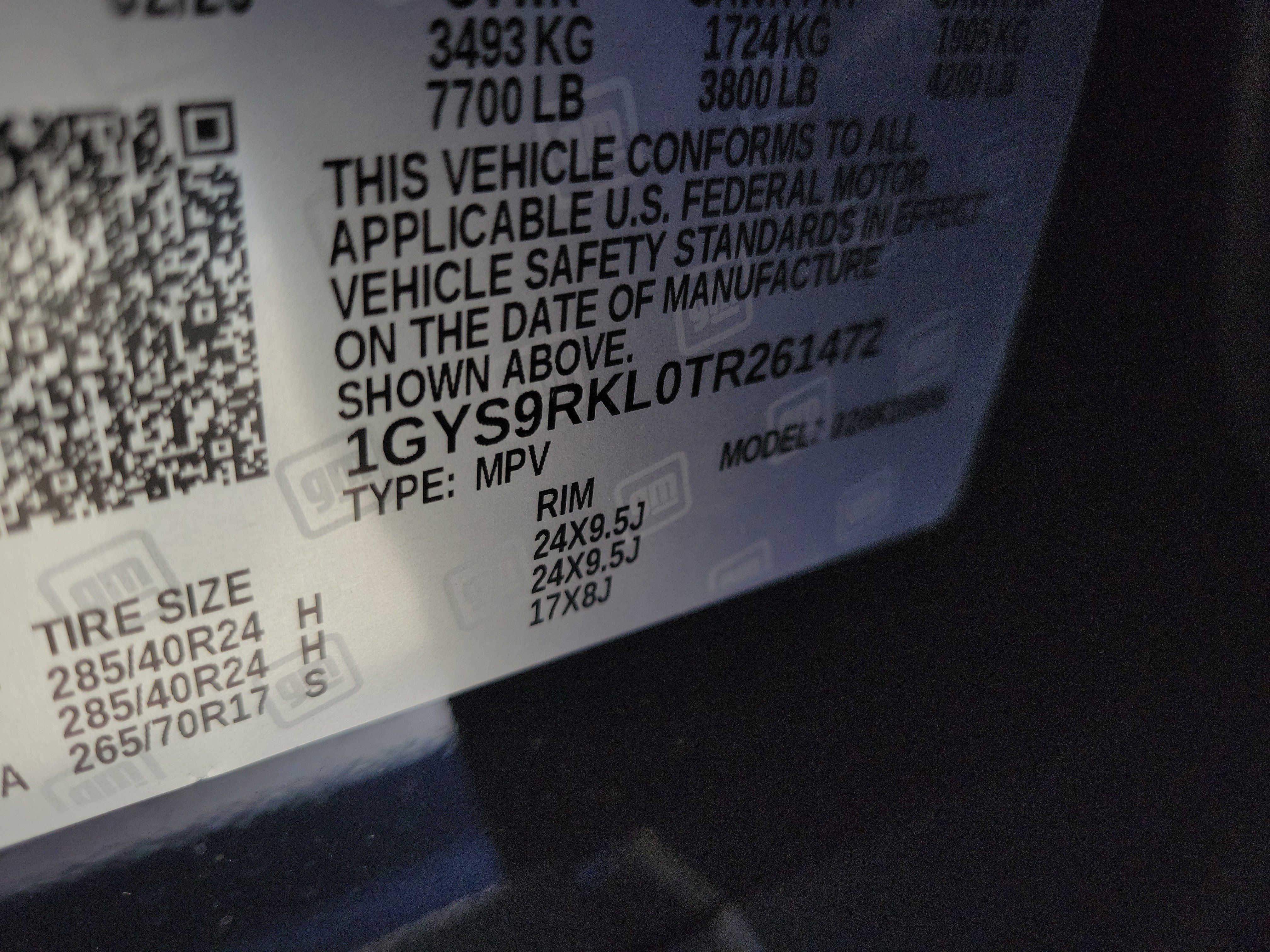 New 2026 Cadillac Escalade ESV Platinum Sport w/ LPO, ONYX Package image 34