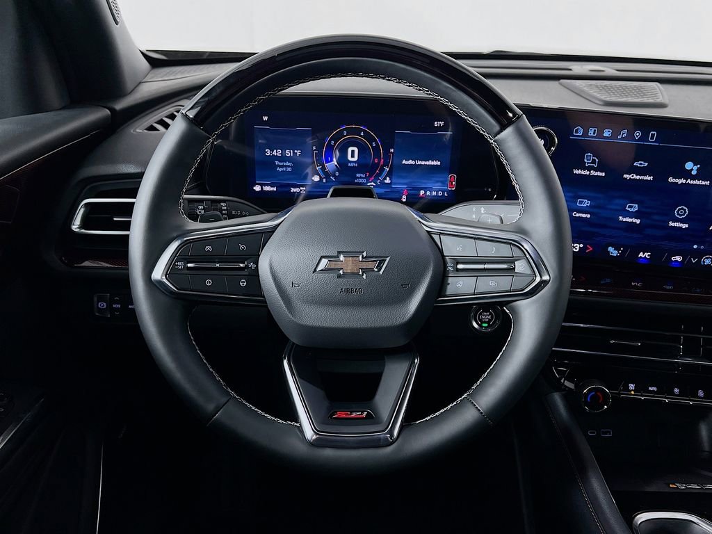 New 2026 Chevrolet Traverse Z71 w/ Enhanced Driving Package AWD/4WD image 11