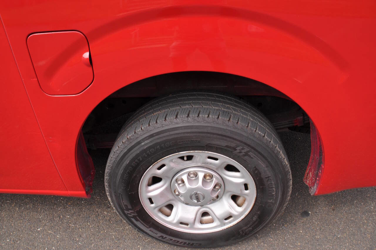 Used 2015 Nissan NV 2500 SV w/ Technology Package image 24