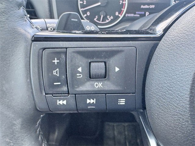 Used 2023 Nissan Rogue SL w/ SL Premium Package image 13