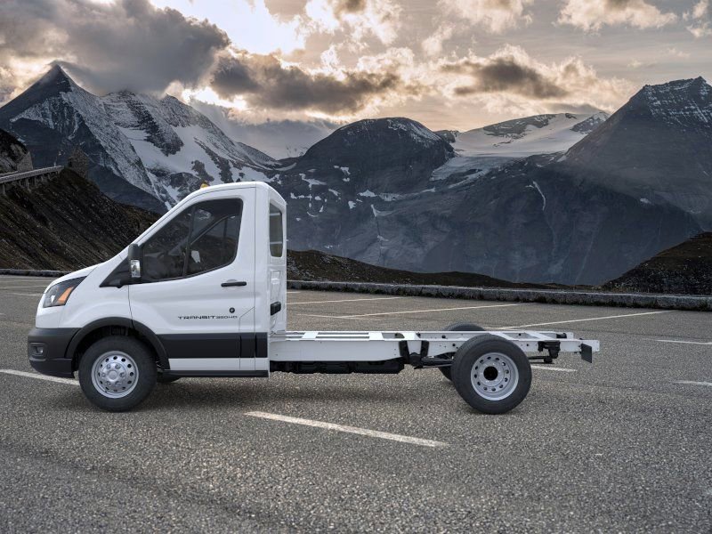 New 2026 Ford Transit 350 RWD image 4