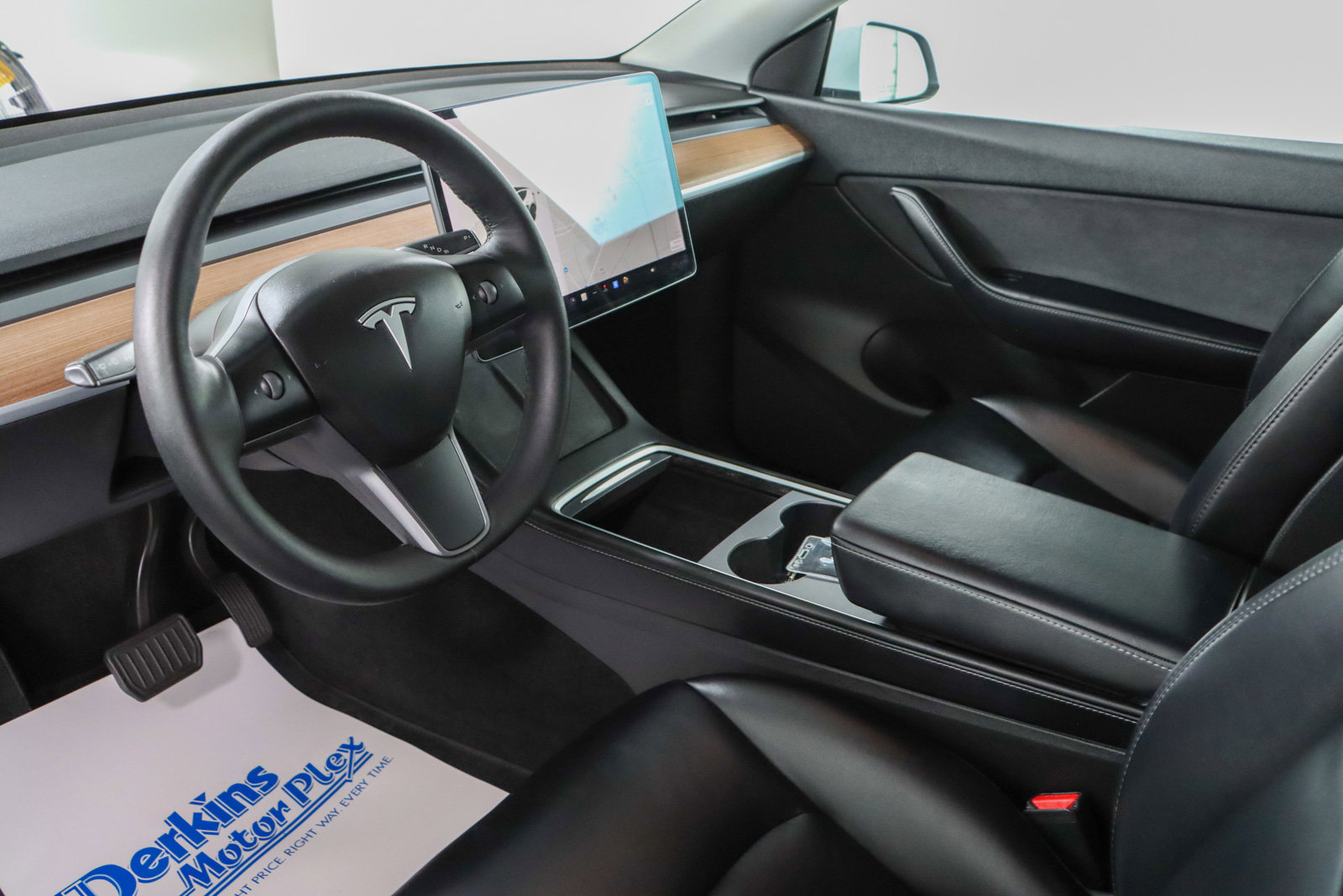 Used 2021 Tesla Model Y Long Range image 21