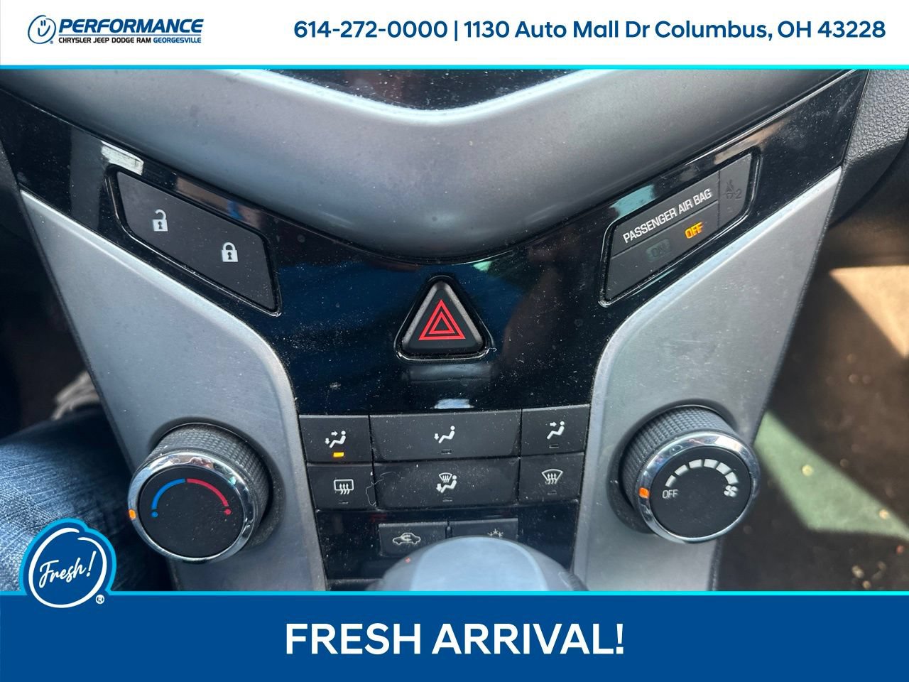 Used 2014 Chevrolet Cruze LT FWD image 25