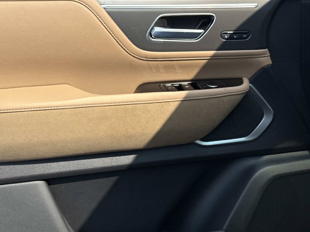 New 2027 INFINITI QX80 Luxe AWD/4WD image 14