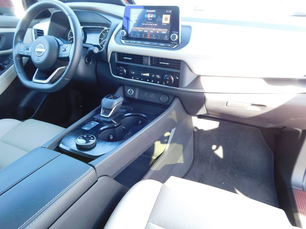 Used 2023 Nissan Rogue SV w/ SV Premium B Package AWD/4WD image 19