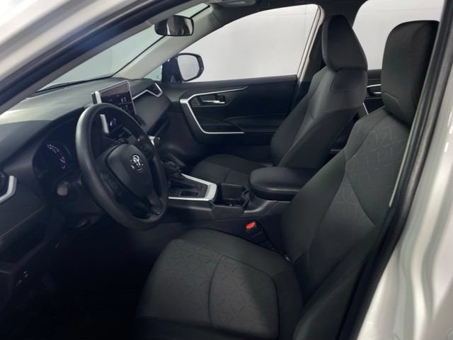 Used 2024 Toyota RAV4 XLE w/ Convenience Package FWD image 14