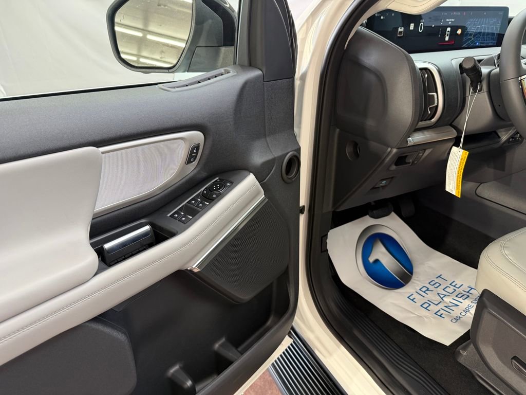New 2026 Ford Expedition Max Active RWD image 10
