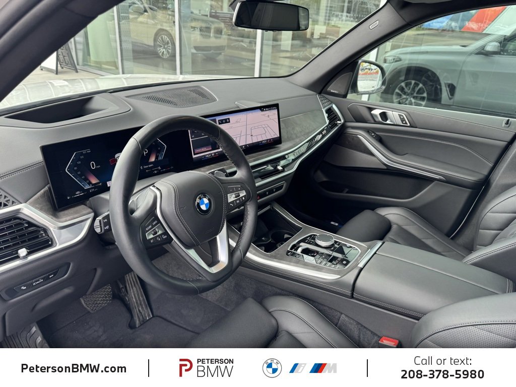 Used 2024 BMW X5 xDrive40i w/ Premium Package image 17