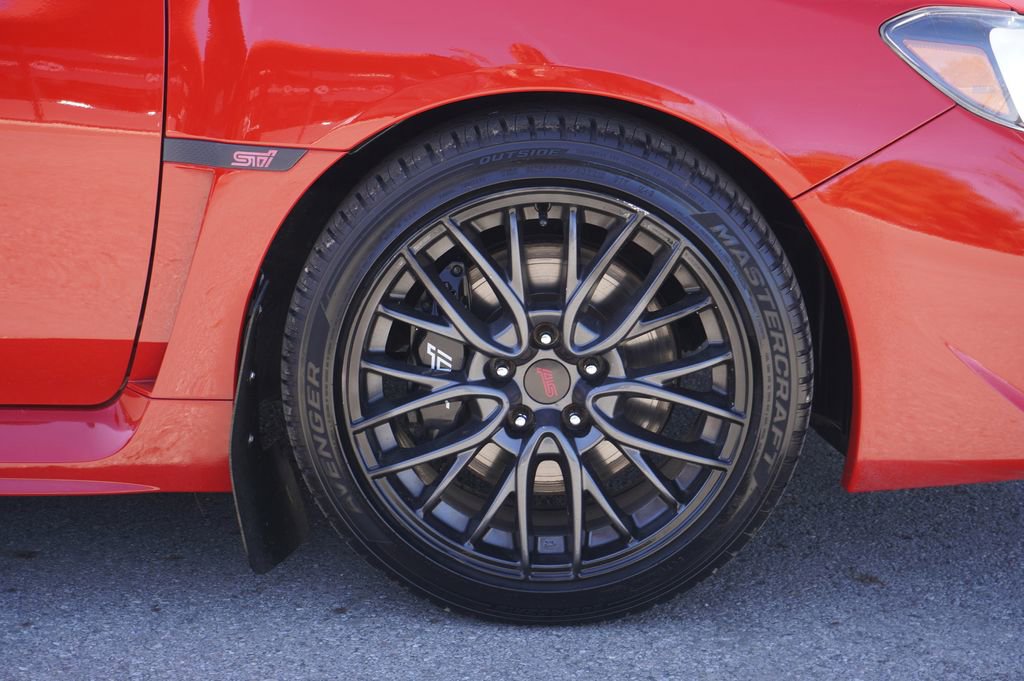 Used 2015 Subaru WRX STI image 13