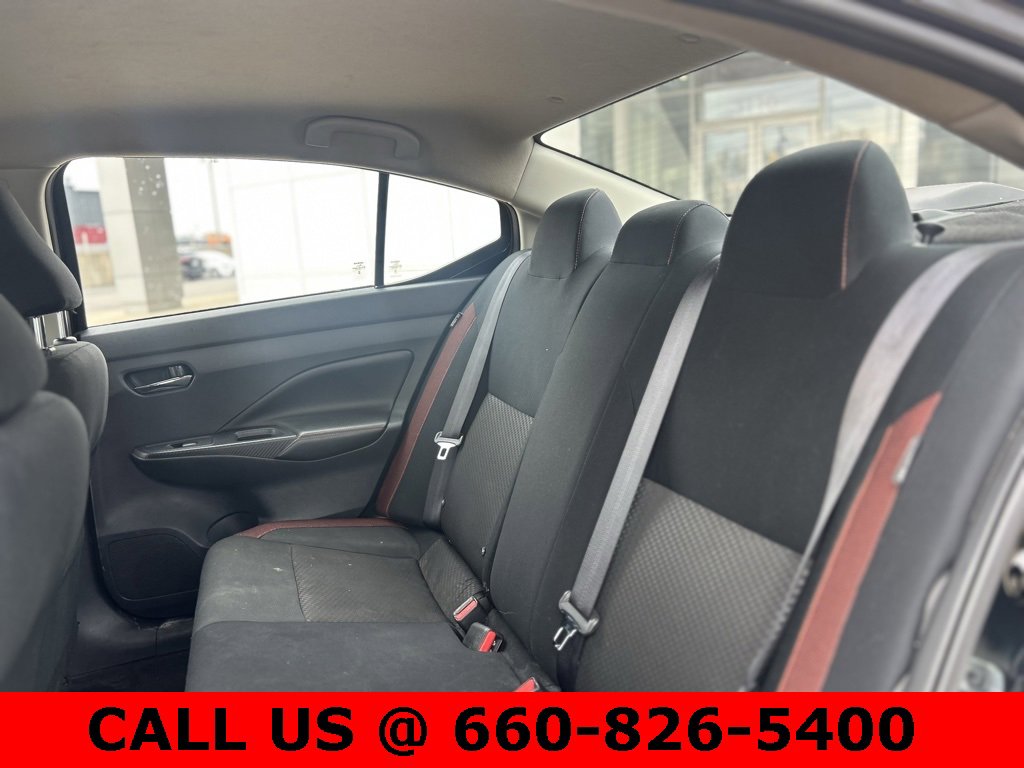 Used 2024 Nissan Versa SR image 9
