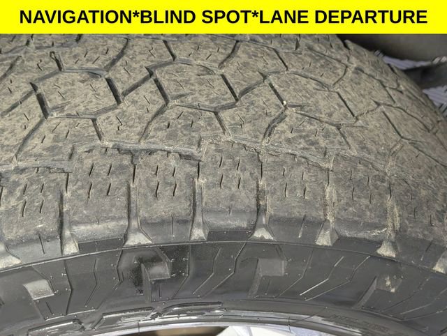 Used 2018 Chevrolet Silverado 2500 High Country w/ Duramax Plus Package image 9