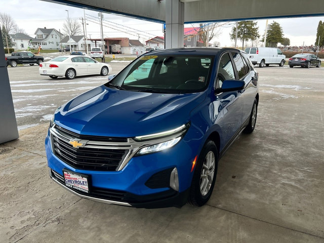 Used 2024 Chevrolet Equinox LT image 2