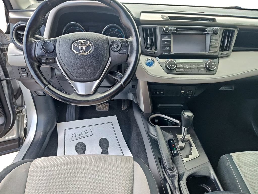 Used 2016 Toyota RAV4 XLE AWD/4WD image 10