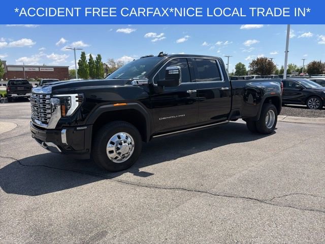 Used 2024 GMC Sierra 3500 Denali w/ Denali Reserve Package AWD/4WD image 7