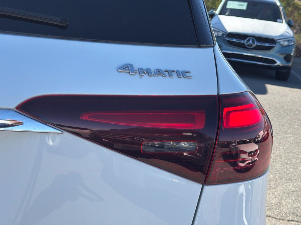 Certified 2025 Mercedes-Benz GLE 450e 4MATIC image 15