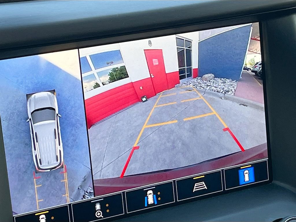 Used 2023 GMC Acadia AT4 w/ Technology Package image 14