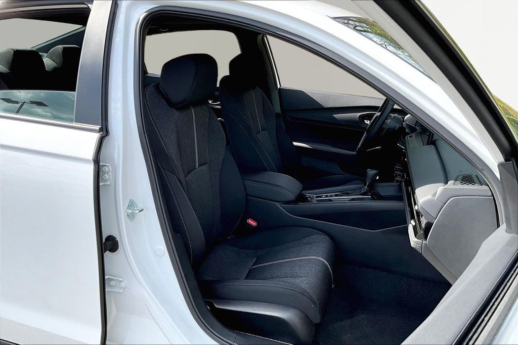 Used 2025 Honda Accord Sport image 22