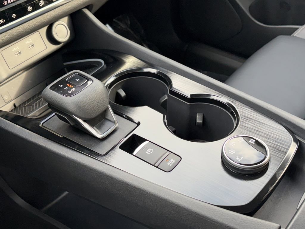 Used 2024 Nissan Rogue SL image 19