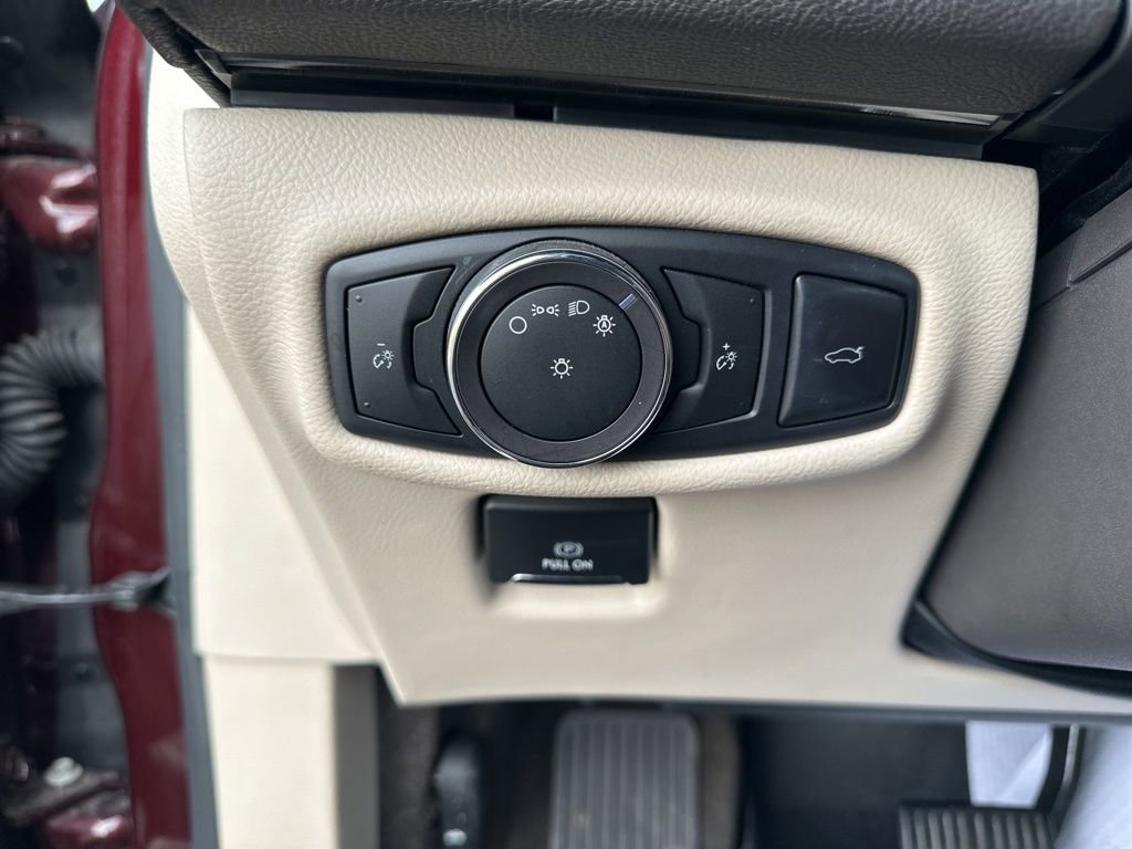 Used 2017 Lincoln MKZ Reserve w/ Climate Package image 17