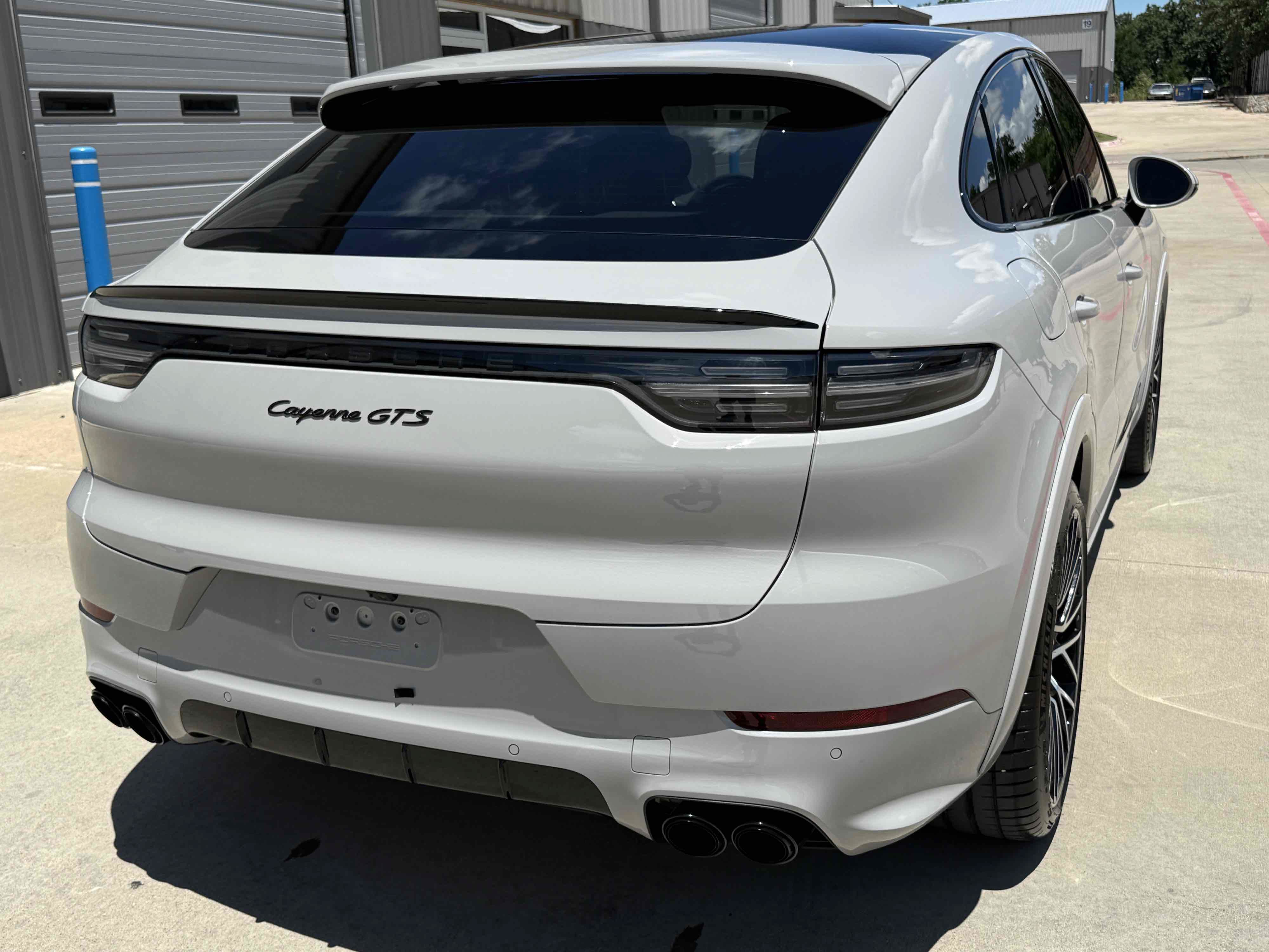 Used 2022 Porsche Cayenne GTS AWD/4WD image 87