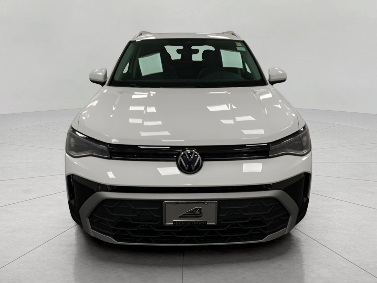 New 2026 Volkswagen Taos SE FWD image 17