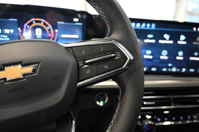 New 2026 Chevrolet Traverse LT w/ Sun and Wheel Package image 24