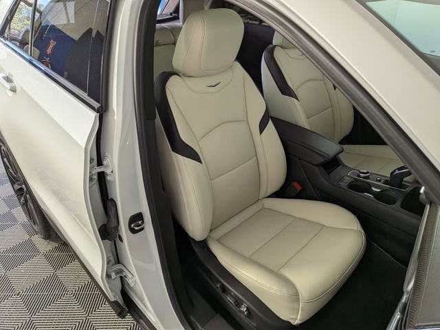 Used 2023 Cadillac XT4 Sport AWD/4WD image 31