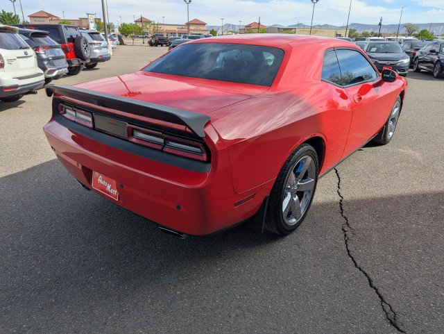 Used 2010 Dodge Challenger R/T image 5