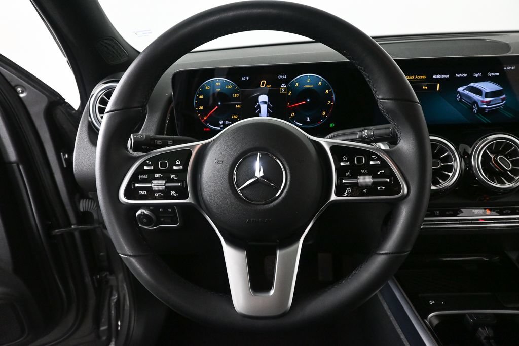 Certified 2023 Mercedes-Benz GLB 250 image 2