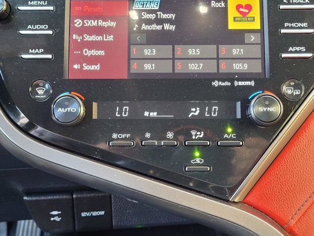 Certified 2019 Toyota Camry XSE image 25