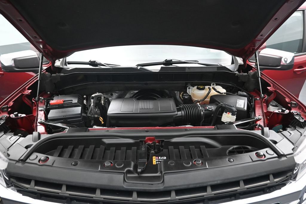 Used 2019 Chevrolet Silverado 1500 LT w/ Texas Edition AWD/4WD image 31