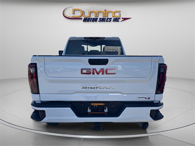 Used 2024 GMC Sierra 2500 AT4 w/ Technology Package image 3