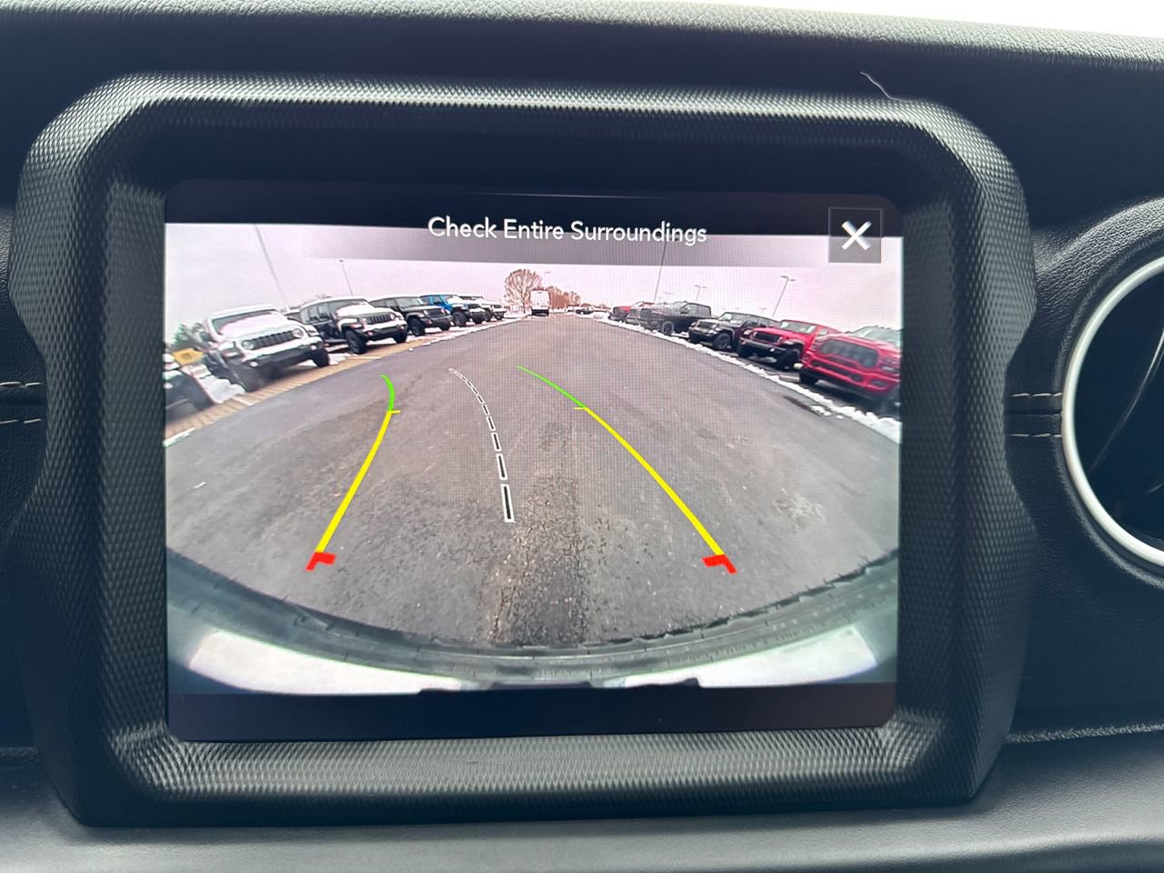 Used 2022 Jeep Wrangler Unlimited Sahara w/ Cold Weather Group image 23