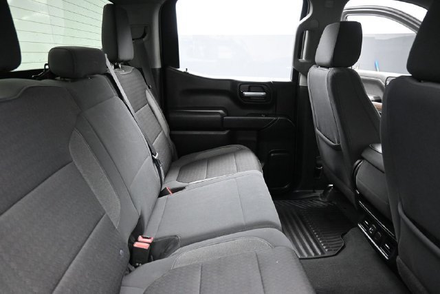 Used 2021 Chevrolet Silverado 1500 LT AWD/4WD image 29