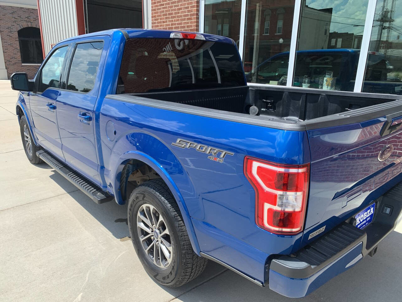Used 2018 Ford F150 XLT image 10