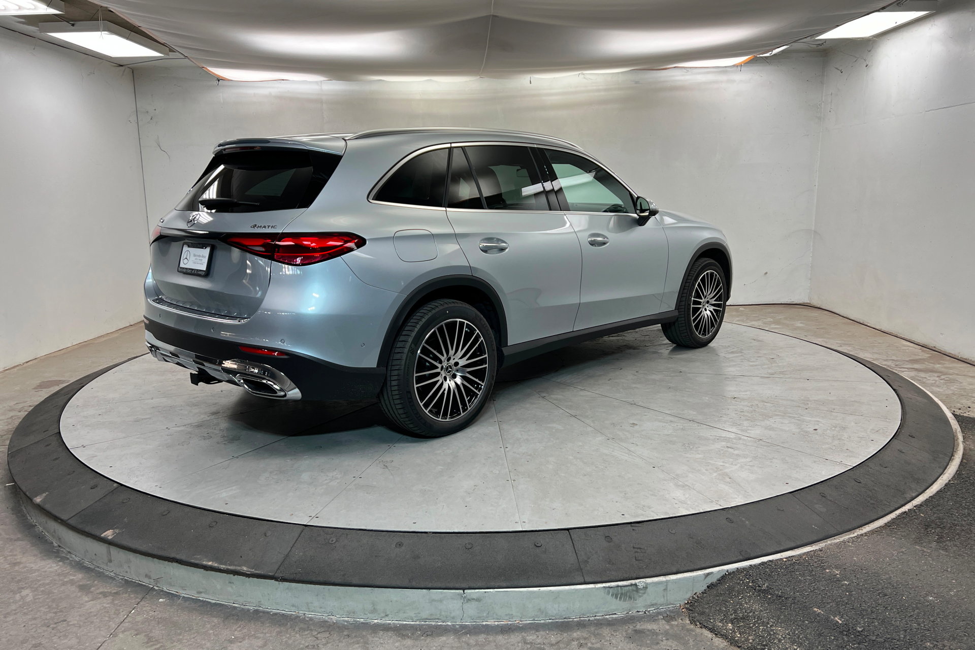 New 2026 Mercedes-Benz GLC 300 4MATIC image 5