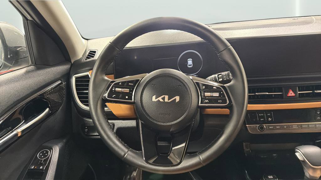 Used 2024 Kia Seltos EX AWD/4WD image 22